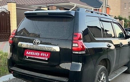 Toyota Land Cruiser Prado 150 рестайлинг 2, 2019 год, 4 250 000 рублей, 2 фотография