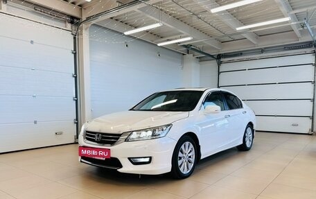 Honda Accord IX рестайлинг, 2013 год, 1 899 000 рублей, 2 фотография