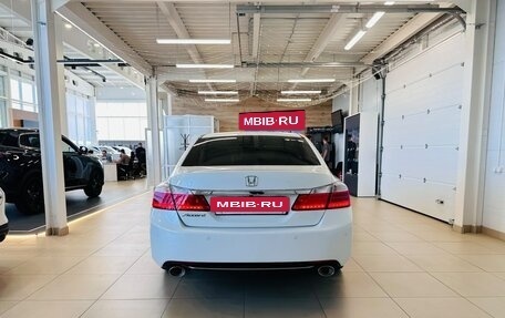 Honda Accord IX рестайлинг, 2013 год, 1 899 000 рублей, 5 фотография