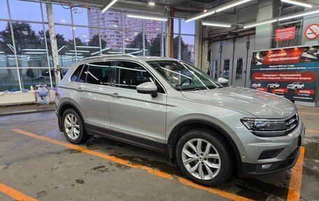 Volkswagen Tiguan II, 2020 год, 2 250 000 рублей, 3 фотография