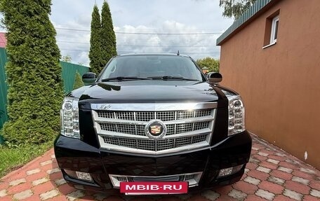 Cadillac Escalade III, 2012 год, 3 500 000 рублей, 2 фотография