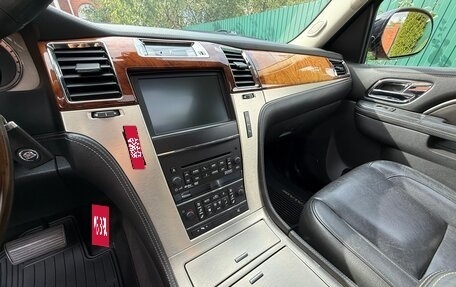 Cadillac Escalade III, 2012 год, 3 500 000 рублей, 17 фотография