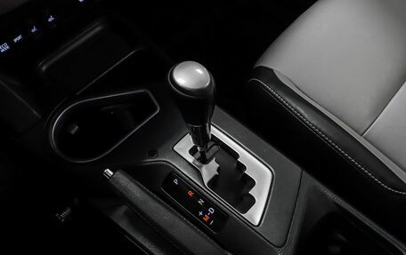 Toyota RAV4, 2016 год, 2 299 000 рублей, 10 фотография
