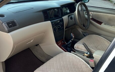 Toyota Corolla, 2003 год, 435 000 рублей, 21 фотография