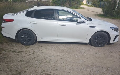 KIA Optima IV, 2019 год, 1 350 000 рублей, 3 фотография