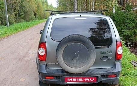 Chevrolet Niva I рестайлинг, 2010 год, 320 000 рублей, 2 фотография