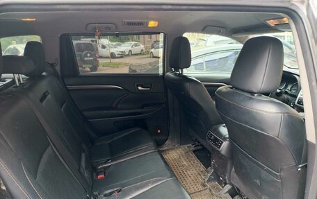 Toyota Highlander III, 2014 год, 1 950 000 рублей, 4 фотография
