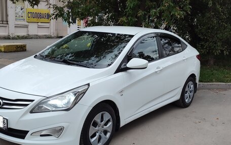 Hyundai Solaris II рестайлинг, 2015 год, 950 000 рублей, 13 фотография