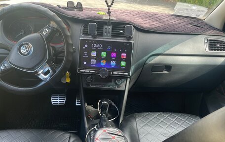 Volkswagen Polo VI (EU Market), 2017 год, 600 000 рублей, 6 фотография