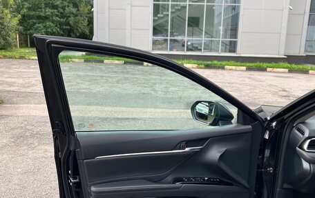 Toyota Camry, 2018 год, 2 000 000 рублей, 9 фотография