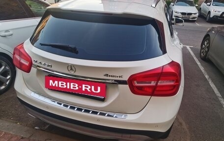 Mercedes-Benz GLA, 2015 год, 2 100 000 рублей, 14 фотография