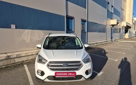 Ford Kuga III, 2018 год, 1 900 000 рублей, 4 фотография