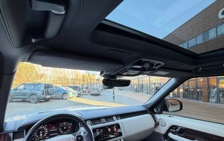 Land Rover Range Rover IV рестайлинг, 2019 год, 6 500 000 рублей, 12 фотография