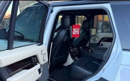 Land Rover Range Rover IV рестайлинг, 2019 год, 6 500 000 рублей, 8 фотография