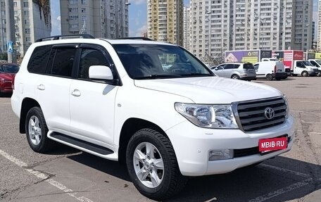 Toyota Land Cruiser 200, 2011 год, 2 900 000 рублей, 4 фотография