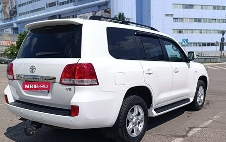 Toyota Land Cruiser 200, 2011 год, 2 900 000 рублей, 7 фотография