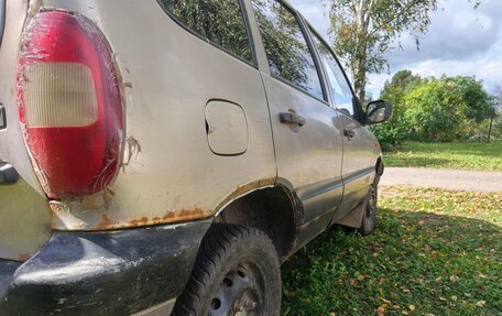 Chevrolet Niva I рестайлинг, 2008 год, 145 000 рублей, 3 фотография