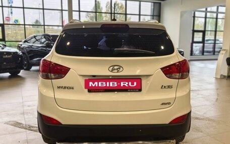 Hyundai ix35 I рестайлинг, 2011 год, 1 299 000 рублей, 5 фотография