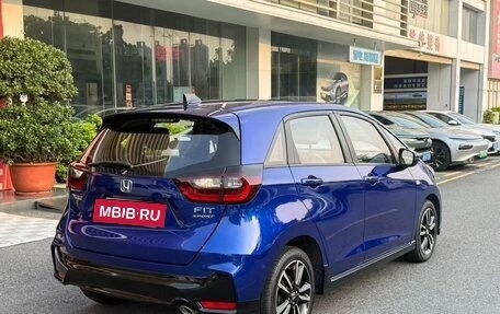 Honda Fit, 2022 год, 980 000 рублей, 7 фотография