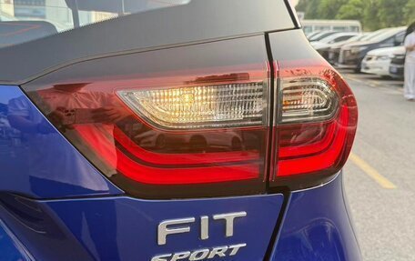 Honda Fit, 2022 год, 980 000 рублей, 19 фотография
