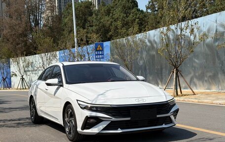 Hyundai Elantra, 2023 год, 1 150 000 рублей, 3 фотография