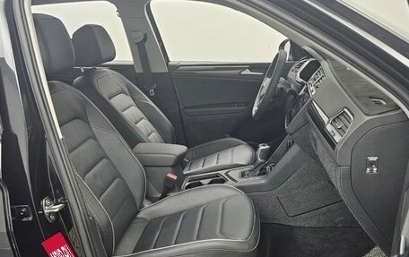 Volkswagen Tiguan II, 2022 год, 2 810 000 рублей, 7 фотография