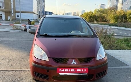 Mitsubishi Colt VI рестайлинг, 2005 год, 250 000 рублей, 2 фотография