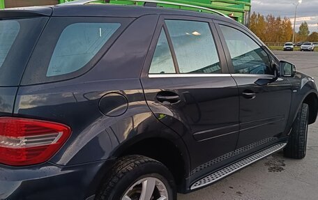 Mercedes-Benz M-Класс, 2011 год, 1 750 000 рублей, 4 фотография