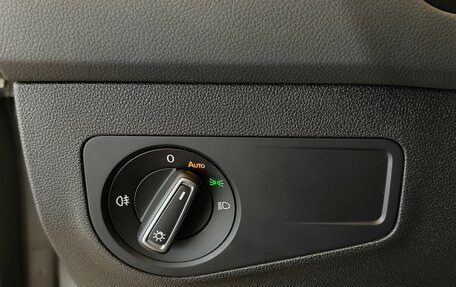 Volkswagen Tiguan II, 2021 год, 2 950 000 рублей, 5 фотография