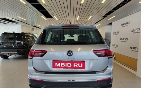 Volkswagen Tiguan II, 2021 год, 2 950 000 рублей, 4 фотография