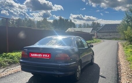 Toyota Avensis III рестайлинг, 1998 год, 130 000 рублей, 2 фотография