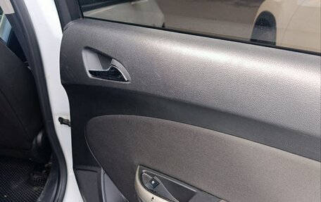 Opel Astra J, 2012 год, 700 000 рублей, 10 фотография