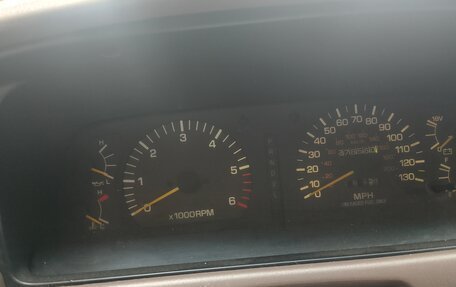 Toyota Land Cruiser 80 рестайлинг, 1995 год, 1 650 000 рублей, 6 фотография