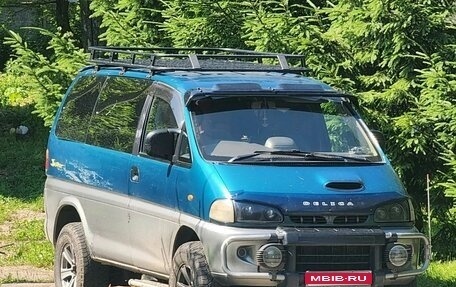 Mitsubishi Delica IV, 2006 год, 950 000 рублей, 1 фотография