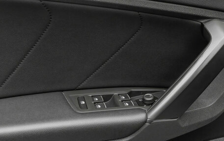 Volkswagen Tiguan II, 2018 год, 2 420 000 рублей, 15 фотография