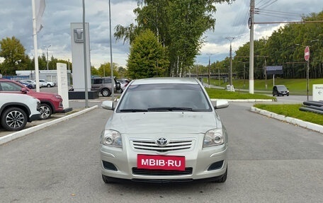 Toyota Avensis III рестайлинг, 2008 год, 750 000 рублей, 2 фотография