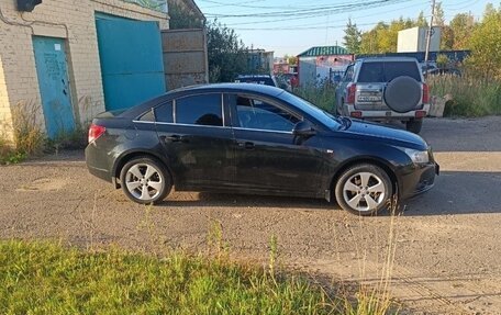 Chevrolet Cruze II, 2011 год, 470 000 рублей, 2 фотография