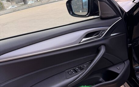 BMW 5 серия, 2017 год, 2 990 000 рублей, 6 фотография