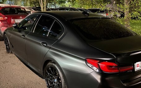 BMW 5 серия, 2017 год, 2 990 000 рублей, 21 фотография