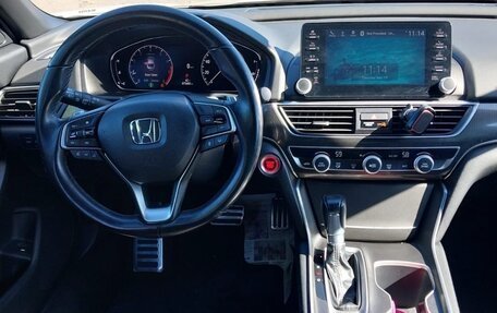 Honda Accord IX рестайлинг, 2019 год, 2 030 000 рублей, 9 фотография