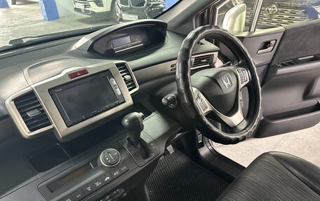 Honda Freed I, 2014 год, 900 000 рублей, 15 фотография