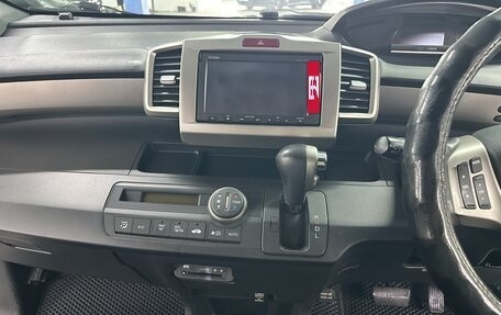 Honda Freed I, 2014 год, 900 000 рублей, 13 фотография