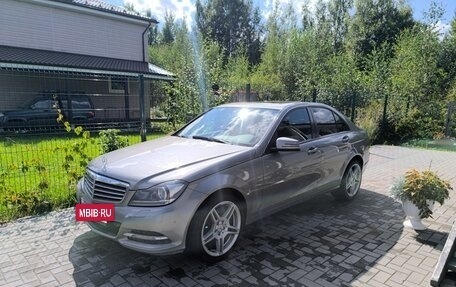 Mercedes-Benz C-Класс, 2011 год, 1 300 000 рублей, 2 фотография