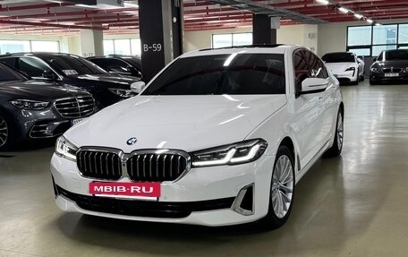 BMW 5 серия, 2021 год, 4 150 000 рублей, 14 фотография