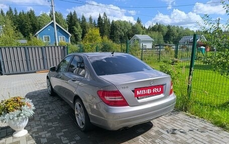Mercedes-Benz C-Класс, 2011 год, 1 300 000 рублей, 3 фотография