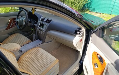 Toyota Camry, 2009 год, 1 300 000 рублей, 14 фотография