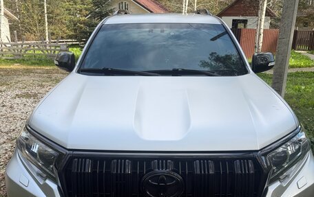 Toyota Land Cruiser Prado 150 рестайлинг 2, 2021 год, 6 700 000 рублей, 11 фотография