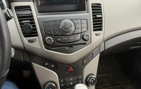 Chevrolet Cruze II, 2012 год, 520 000 рублей, 8 фотография