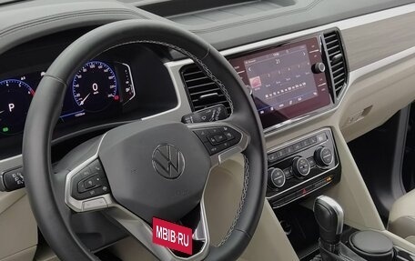 Volkswagen Teramont I, 2021 год, 4 900 000 рублей, 26 фотография
