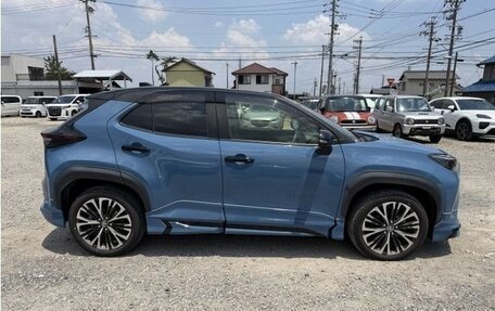 Toyota Yaris Cross, 2023 год, 1 545 333 рублей, 2 фотография